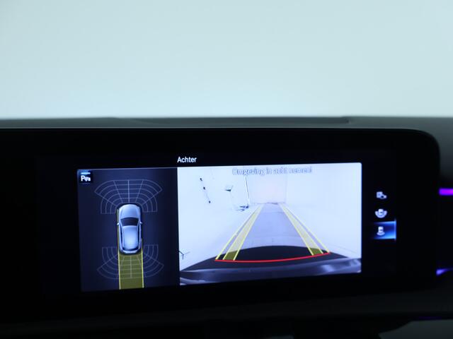 Mercedes-Benz A-KLASSE 250 e Premium Plus Inclusief 24 maanden MB Certified garantie voor Europa.