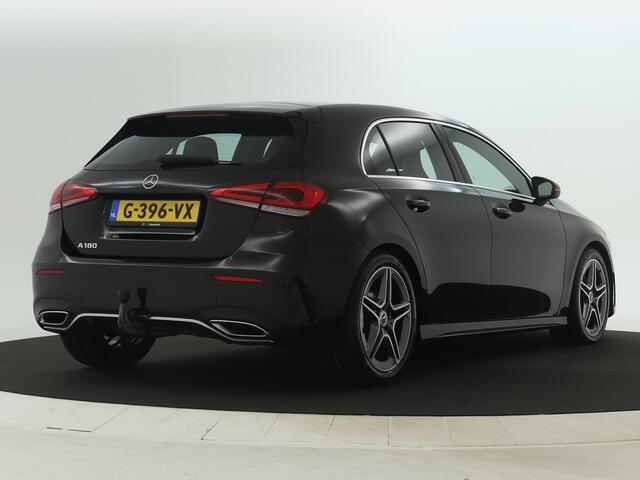 Mercedes-Benz A-KLASSE 180 AMG | AMG Line | Apple CarPlay | Licht- en zicht pakket | Achteruitrijcamera | Led koplampen | Inclusief 24 maanden MB Certified garantie voor Europa.