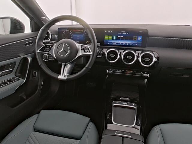 Mercedes-Benz A-KLASSE 250 e Face Lift Plug-In Hybride Progressive Line Advanced | Night-Pakket | Burmester® Surround-Soundsystem | Ledkoplampen. Inclusief 24 maanden MB Certified garantie voor Europa.