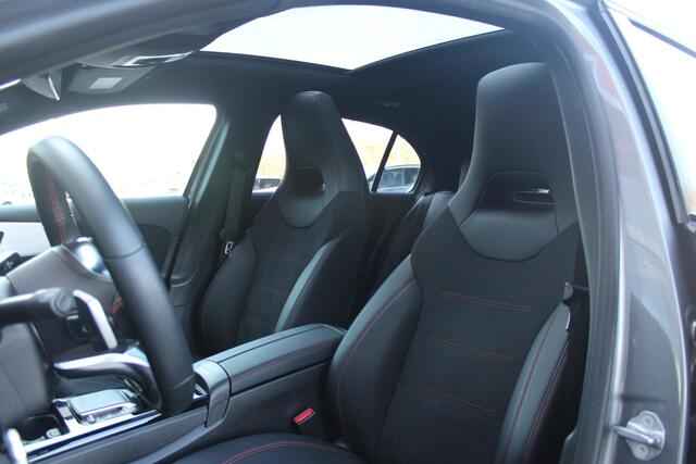 Mercedes-Benz A-KLASSE 250 e 218PK BUSINESS SOLUTION AMG LIMITED | PANORAMISCH SCHUIF/KANTEL DAK | SFEER VERLICHTING | ELEKTRISCH BEDIENBARE VOORSTOELEN MET GEHEUGENFUNCTIE | MULTIBEAM LED KOPLAMPEN | KEYLESS ENTRY/START | APPLE CARPLAY/ANDROID AUTO | NAVIGATIE | ACHTERUITRIJ C