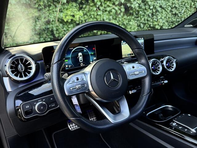 Mercedes-Benz A-KLASSE 250e AMG I Pano I Burmester I Camera