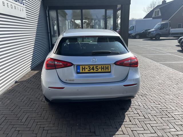 Mercedes-Benz A-KLASSE 180 Business Solution