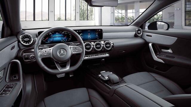 Mercedes-Benz A-KLASSE 250 e Business Solution AMG Limited | Sfeerverlichting | Widescreen | Stoelverwarming |
