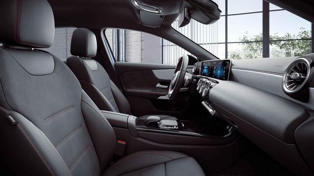 Mercedes-Benz A-KLASSE 250 e Business Solution AMG Limited | Sfeerverlichting | Widescreen | Stoelverwarming |