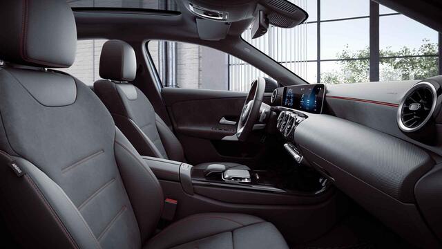 Mercedes-Benz A-KLASSE 200 Launch Edition | AMG | Panoramadak | 360 graden camera | Sfeerverlichtiing | Stoelverwarming |