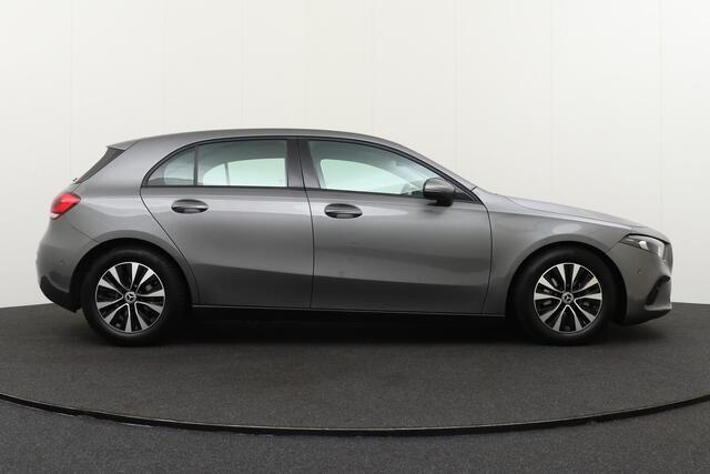 Mercedes-Benz A-KLASSE Business Solution Camera Navi Stoelverwarming Pdc