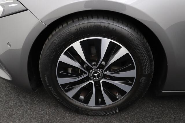 Mercedes-Benz A-KLASSE Business Solution Camera Navi Stoelverwarming Pdc