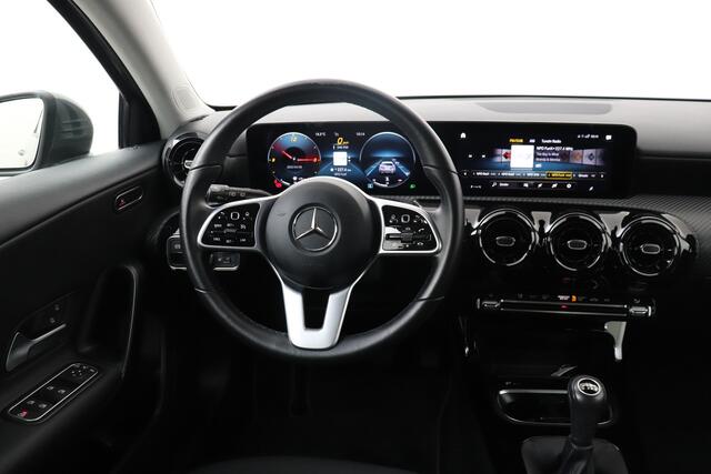 Mercedes-Benz A-KLASSE Business Solution Camera Navi Stoelverwarming Pdc