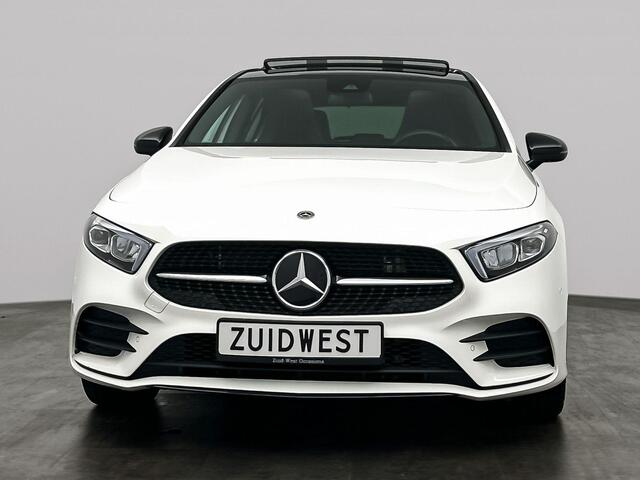 Mercedes-Benz A-KLASSE 250 e AMG Pano Sfeer Camera Night Pakket