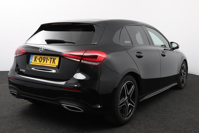 Mercedes-Benz A-KLASSE 180 Business Solution AMG