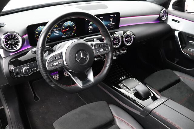 Mercedes-Benz A-KLASSE 180 Business Solution AMG