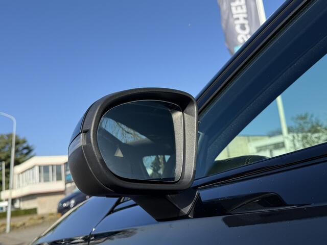 Mercedes-Benz A-KLASSE 250 AMG 224PK AutomaatoPanooBurmester