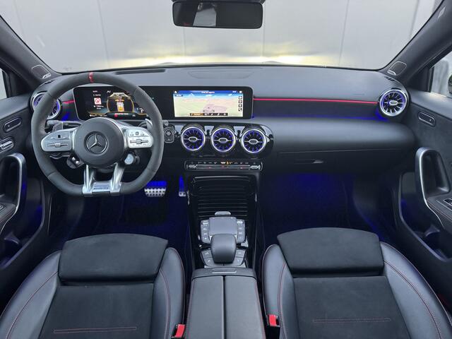 Mercedes-Benz A-KLASSE AMG 45 S 4MATIC+ Premium Plus | Panorama | Aero | Burmester | Multibeam | Sfeer