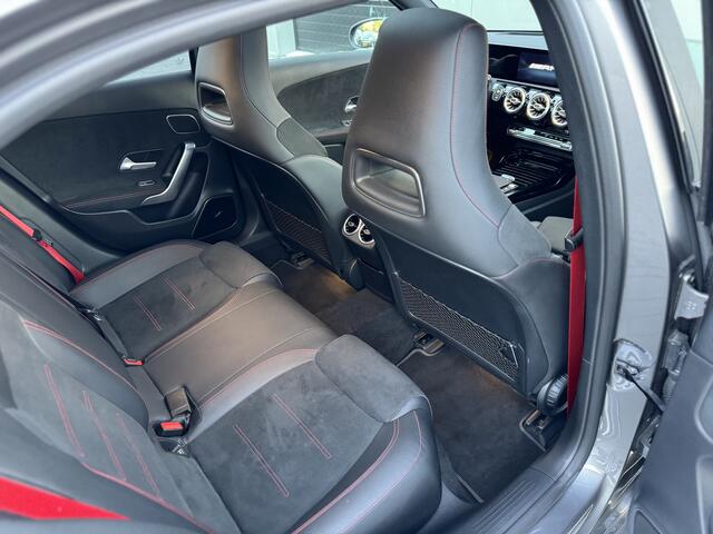 Mercedes-Benz A-KLASSE AMG 45 S 4MATIC+ Premium Plus | Panorama | Aero | Burmester | Multibeam | Sfeer