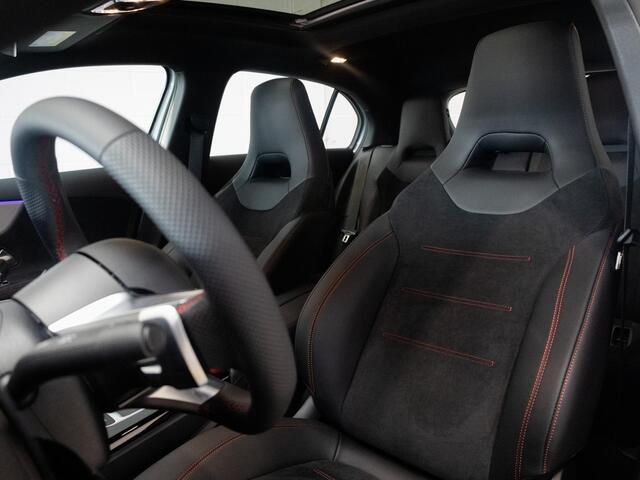 Mercedes-Benz A-KLASSE Hatchback 250 e Star Edition AMG Line Plus | Panorama dak