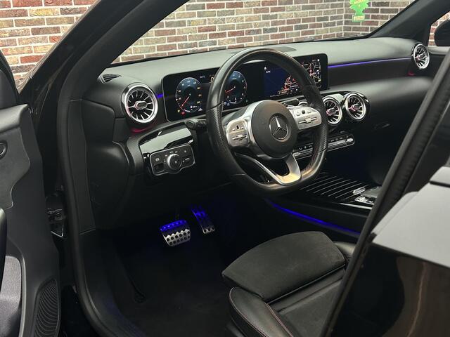 Mercedes-Benz A-KLASSE 200 Business Solution AMG | Dak| LED| Origineel Nederlands