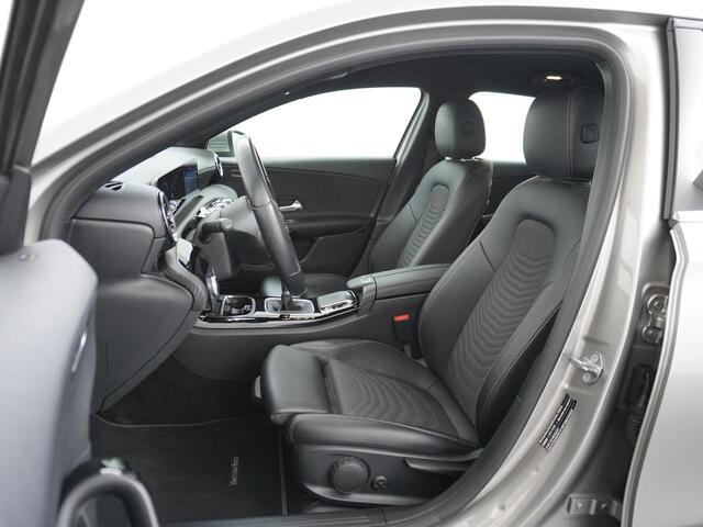 Mercedes-Benz A-KLASSE 160 Business Solution Trekhaak MBUX Camera