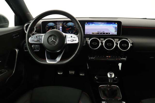 Mercedes-Benz A-KLASSE AMG Limited Carplay Camera Cruise Stoelverw. 18' LMV