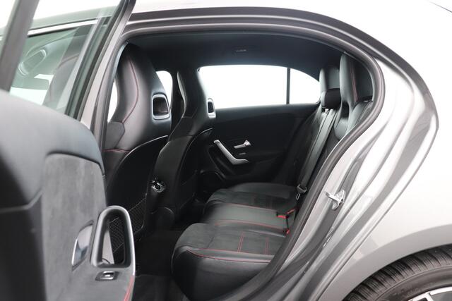 Mercedes-Benz A-KLASSE AMG Limited Carplay Camera Cruise Stoelverw. 18' LMV