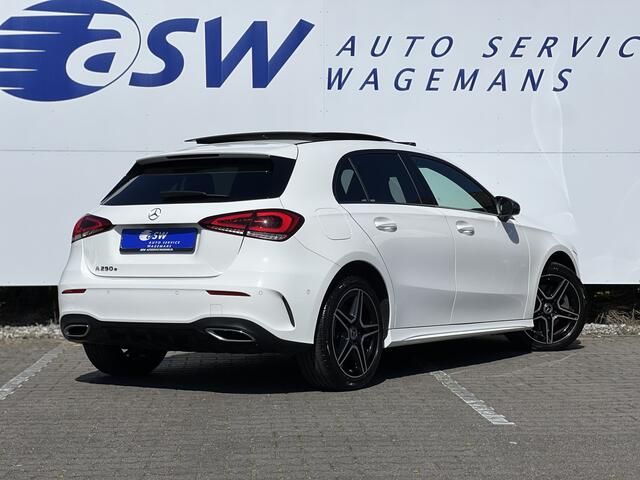 Mercedes-Benz A-KLASSE 250 e AMG Line | Pano | Sfeerverlichting | Camera | DAB
