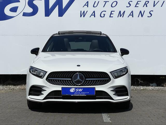 Mercedes-Benz A-KLASSE 250 e AMG Line | Pano | Sfeerverlichting | Camera | DAB
