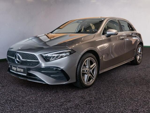 Mercedes-Benz A-KLASSE 250 e AMG ** MULTIBEAM LED, MBUX+, PANORAMA, CAMERA, WINTER ** 1e EIG - Ex MB-AG - JUNGE STERNE ** ** INFORMEER OOK NAAR ONZE AANTREKKELIJKE FINANCIAL-LEASE TARIEVEN **