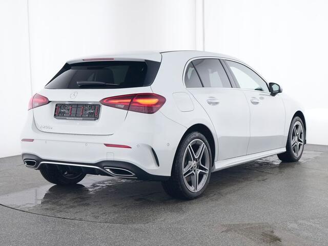Mercedes-Benz A-KLASSE 250 e AMG ** MULTIBEAM LED, MBUX+, PANORAMA, CAMERA, WINTER ** 1e EIG - Ex MB-AG - JUNGE STERNE ** ** INFORMEER OOK NAAR ONZE AANTREKKELIJKE FINANCIAL-LEASE TARIEVEN **