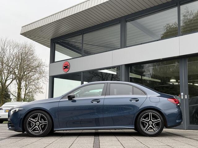 Mercedes-Benz A-KLASSE 200 AMG Navi | Panorama | Camera |