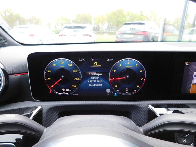 Mercedes-Benz A-KLASSE 180 Business Solution AMG