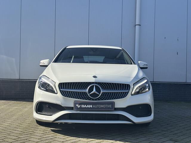 Mercedes-Benz A-KLASSE 180 Business Solution AMG | Apple CarPlay | Camera | Dealer onderhouden