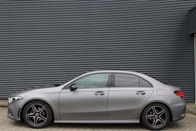 Mercedes-Benz A-KLASSE 200 Business Solution AMG Mountangrau High-Performance-Led Camera