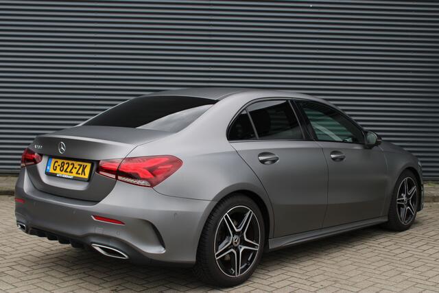 Mercedes-Benz A-KLASSE 200 Business Solution AMG Mountangrau High-Performance-Led Camera