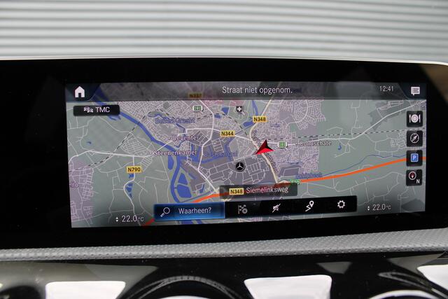 Mercedes-Benz A-KLASSE 200 Business Solution AMG Mountangrau High-Performance-Led Camera