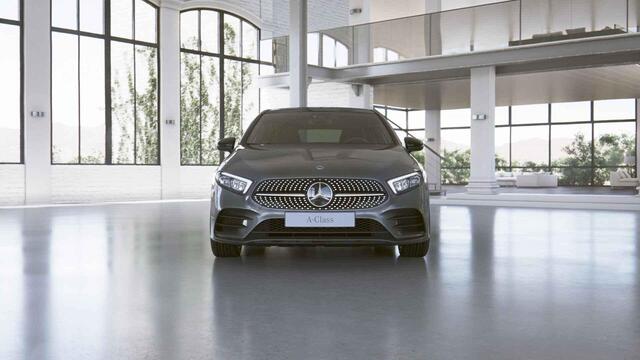 Mercedes-Benz A-KLASSE 180 Business Solution AMG | Panoramadak | Night | Stoelverwarming | Widescreen | Sfeerverlichting |