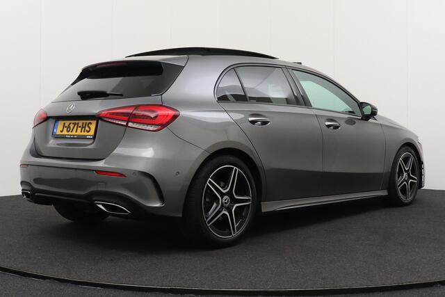 Mercedes-Benz A-KLASSE 180 Aut. 136 PK AMG Night-Pakket Pano-dak Memory Camera