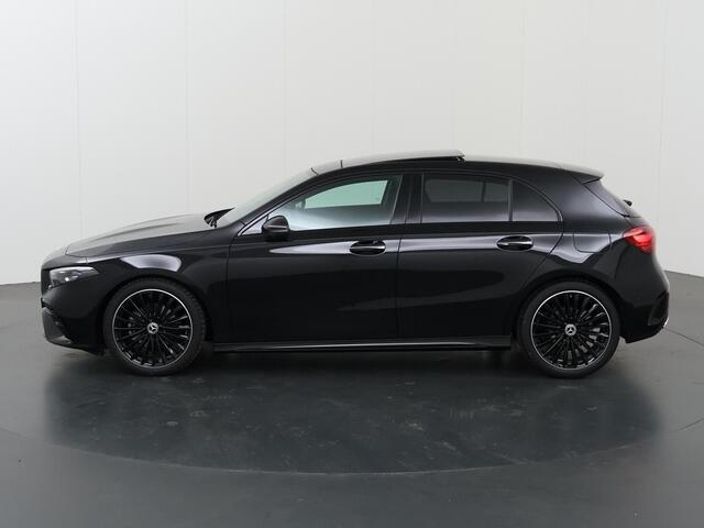 Mercedes-Benz A-KLASSE 180 Business Solution AMG | Panoramadak | Multibeam led | Nightpakket | Sfeerverlichting | Apple carplay / Android auto | 360 graden camera
