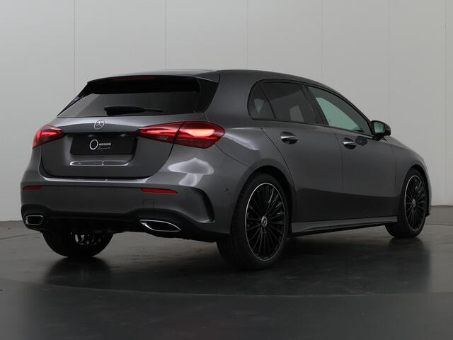 Mercedes-Benz A-KLASSE 180 Business Solution AMG | Panoramadak | Multibeam led | Nightpakket | Sfeerverlichting | Apple carplay / Android auto | 360 graden camera