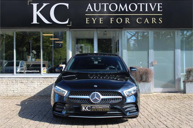 Mercedes-Benz A-KLASSE 200 AMG Night | Pano |