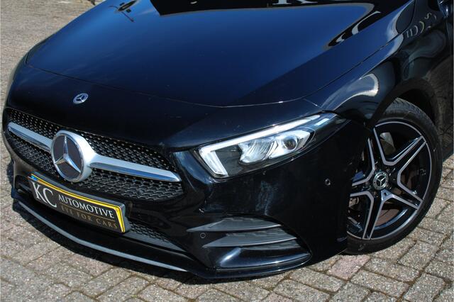 Mercedes-Benz A-KLASSE 200 AMG Night | Pano |