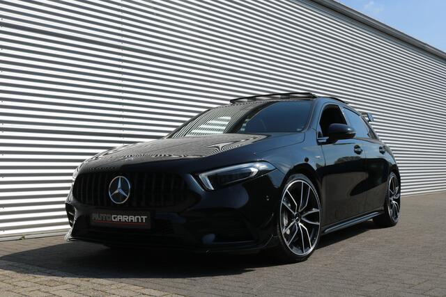 Mercedes-Benz A-KLASSE AMG 35 4MATIC 306PK Performance Pakket (Panodak Performance Sportleder Burmester Camera M-Bux Full-Led 19InchAMG PrivacyGlass)
