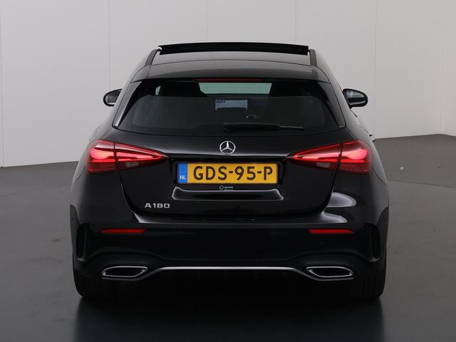 Mercedes-Benz A-KLASSE 180 Star Edition AMG Line Plus | Navigatie | Parkeercamera | Panoramadak| Airco | Sfeerverlichting
