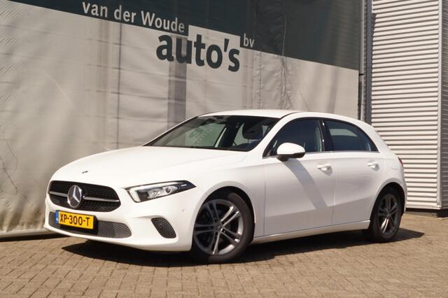 Mercedes-Benz A-KLASSE 180d Automaat Business Solution Limited -LED-ECC-NAVI-