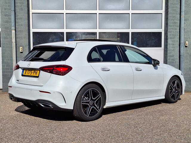 Mercedes-Benz A-KLASSE 180 AMG | Panoramadak | Premium Pakket | Night Pakket | MULTIBEAM LED Koplampen | Apple CarPlay | Android Auto | Achteruitrijcamera | Stoelverwarming