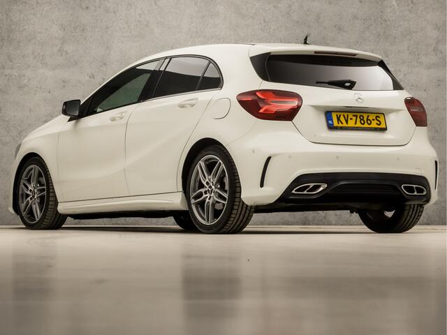 Mercedes-Benz A-KLASSE 180 AMG Sport Automaat (NAVIGATIE, CAMERA, LEDER/ALCANTARA, STOELVERWARMING, GETINT GLAS, SPORTSTOELEN, LED KOPLAMPEN, CRUISE, RODE STIKSELS, NIEUWE APK, NIEUWSTAAT)