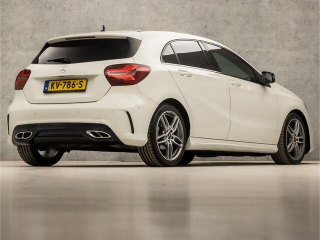 Mercedes-Benz A-KLASSE 180 AMG Sport Automaat (NAVIGATIE, CAMERA, LEDER/ALCANTARA, STOELVERWARMING, GETINT GLAS, SPORTSTOELEN, LED KOPLAMPEN, CRUISE, RODE STIKSELS, NIEUWE APK, NIEUWSTAAT)