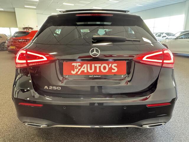 Mercedes-Benz A-KLASSE 250 AMG-LINE NAVIGATIE/CAMERA, PANORAMA, CRUISE