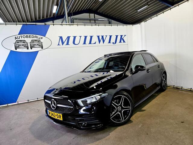 Mercedes-Benz A-KLASSE 180 Business Solution AMG / Pano / Night Pakket / NL Auto