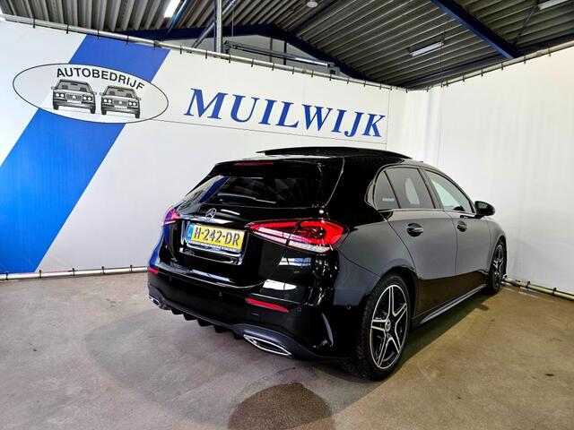 Mercedes-Benz A-KLASSE 180 Business Solution AMG / Pano / Night Pakket / NL Auto