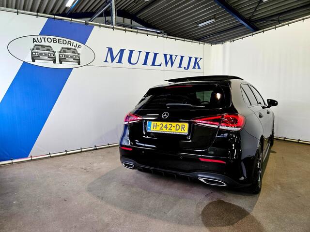 Mercedes-Benz A-KLASSE 180 Business Solution AMG / Pano / Night Pakket / NL Auto
