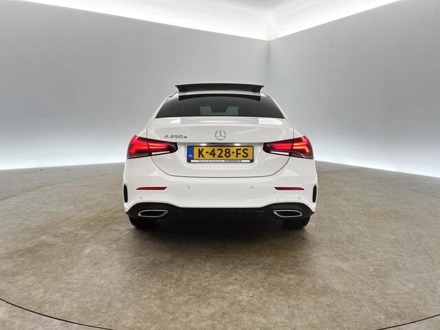 Mercedes-Benz A-KLASSE 250 e AMG Limited 262PK Hybride Pano Sfeer LED Virtual Camera Cruise Clima Navi Memory-Seat PDC 18"LMV